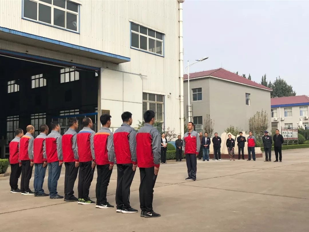 關心國防建設，信川重在行動！