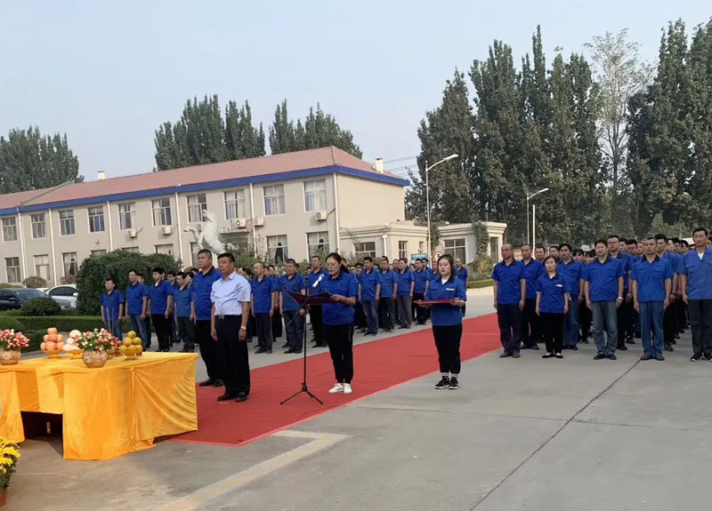 “風(fēng)霜雪雨十二年 ，茁壯信川斗志堅(jiān)”熱烈慶祝信川機(jī)械成立12周年！