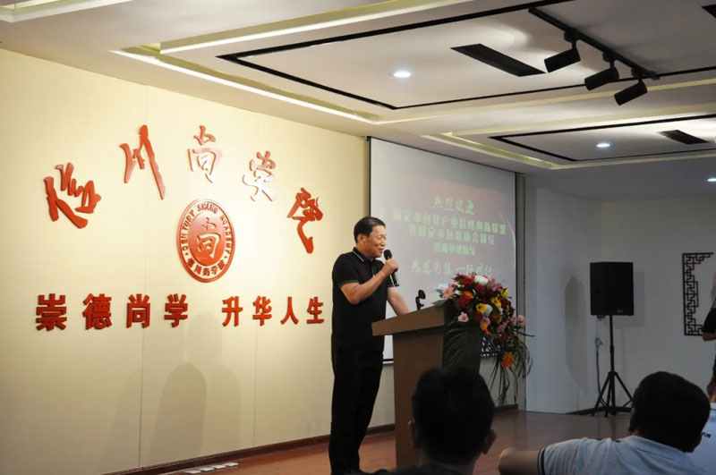 感恩有您，一路同行--熱烈歡迎保定包裝協會蒞臨信川參觀指導！