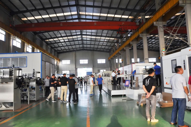 感恩有您，一路同行--熱烈歡迎保定包裝協會蒞臨信川參觀指導！