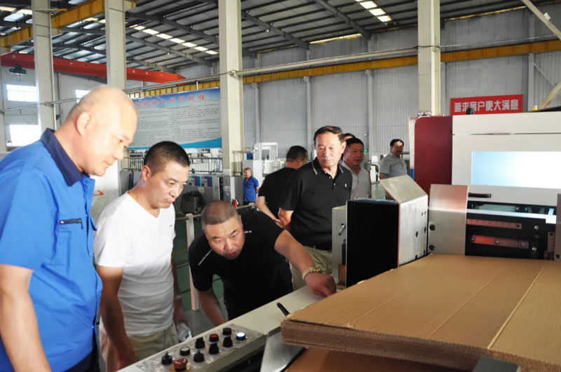 感恩有您，一路同行--熱烈歡迎保定包裝協會蒞臨信川參觀指導！