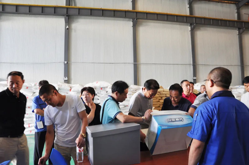 感恩有您，一路同行--熱烈歡迎保定包裝協會蒞臨信川參觀指導！