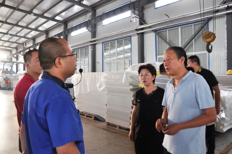 感恩有您，一路同行--熱烈歡迎保定包裝協會蒞臨信川參觀指導！