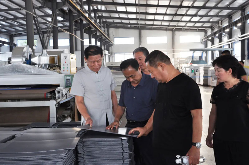 感恩有您，一路同行--熱烈歡迎保定包裝協會蒞臨信川參觀指導！