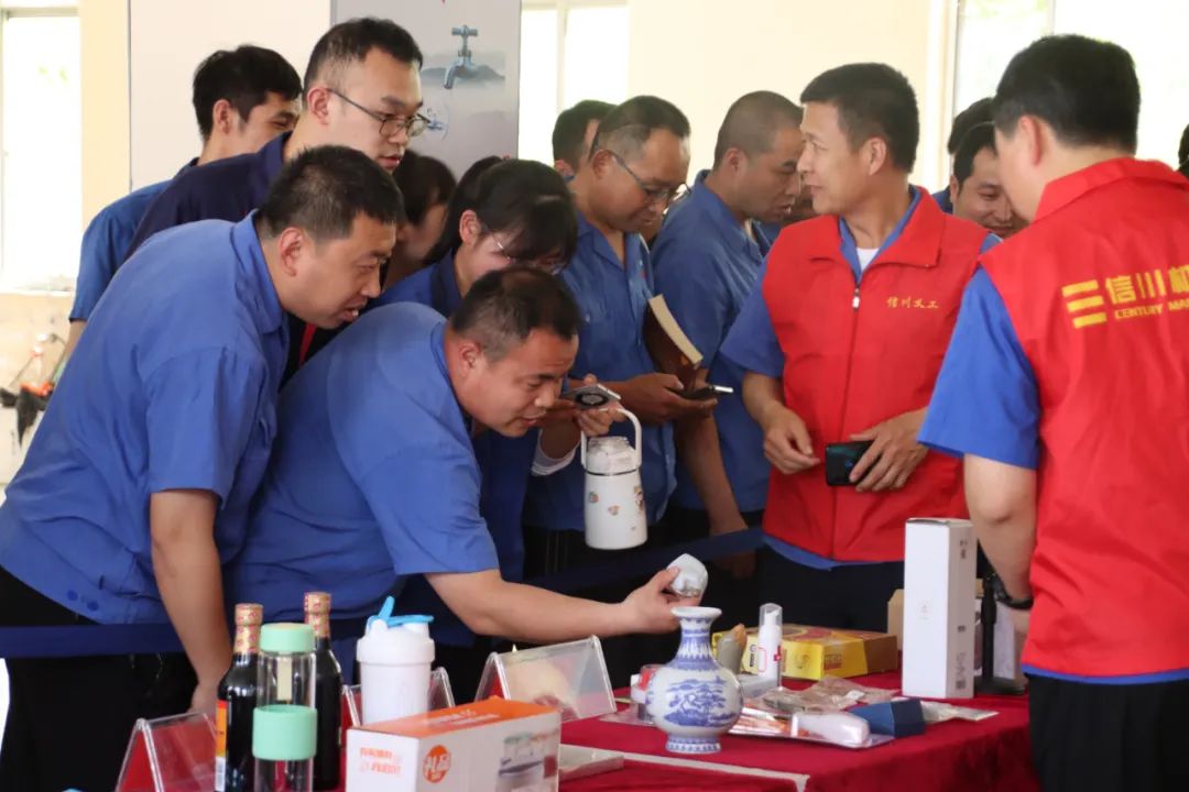 風(fēng)雨十五載 聚力筑未來 | 信川機械舉辦慶十五周年“斷舍離”義賣會！